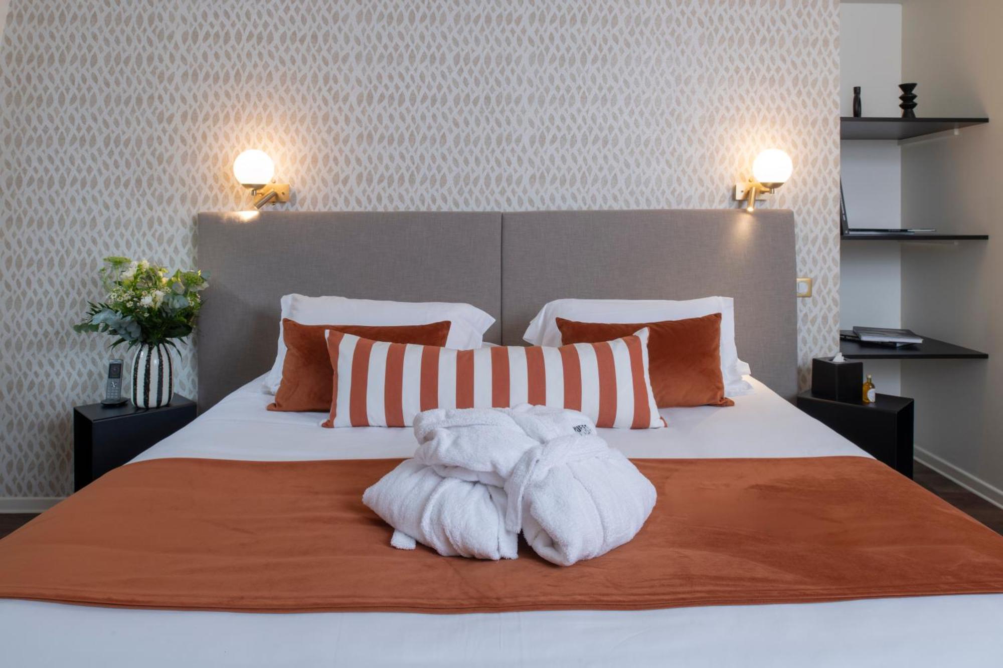 Hotel La Truffe Noire Брив-ла-Гаярд Екстер'єр фото